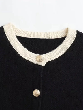 Women's Cropped Cardigans - Single Breasted Knitwear