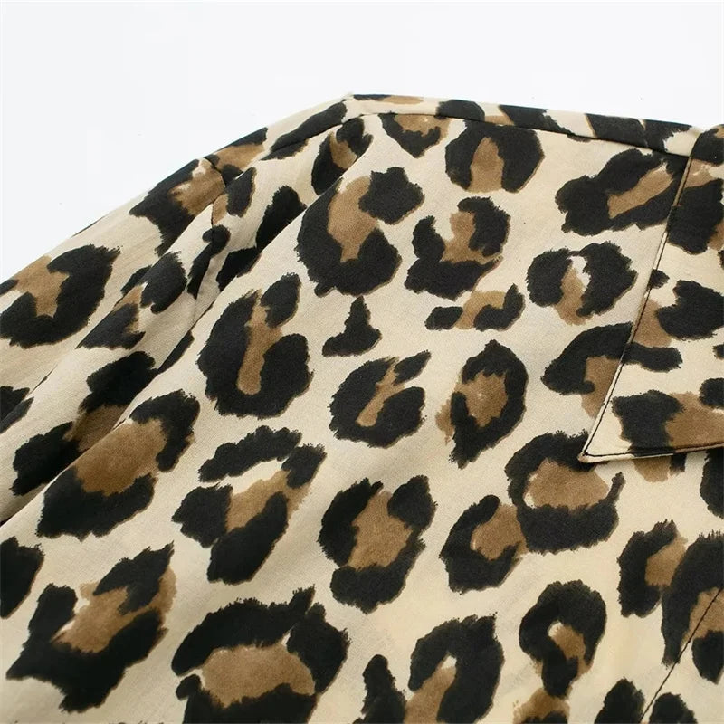 Women's Long-Sleeve Vintage Leopard Print Shirt