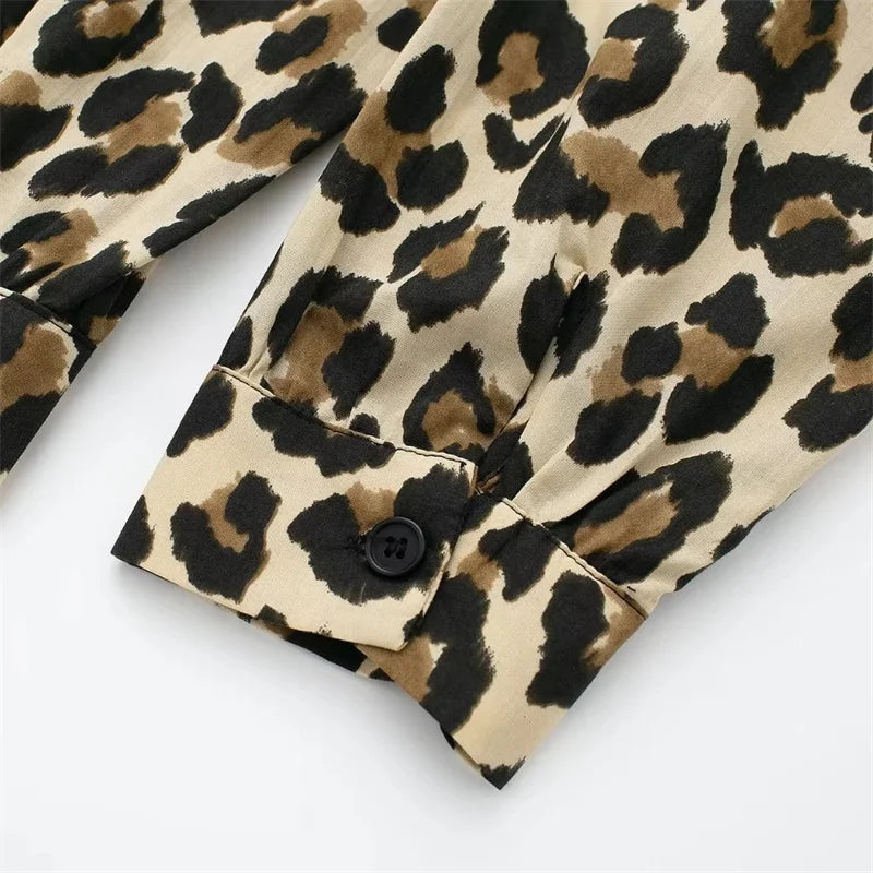 Women's Long-Sleeve Vintage Leopard Print Shirt