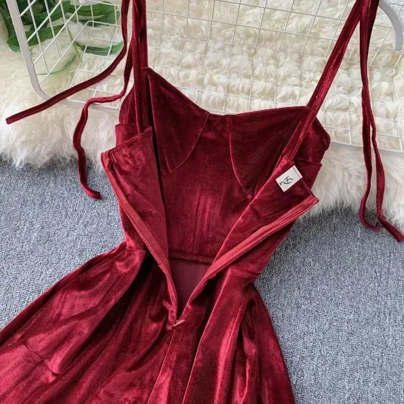 Elegant Velvet Short Dress with Straps